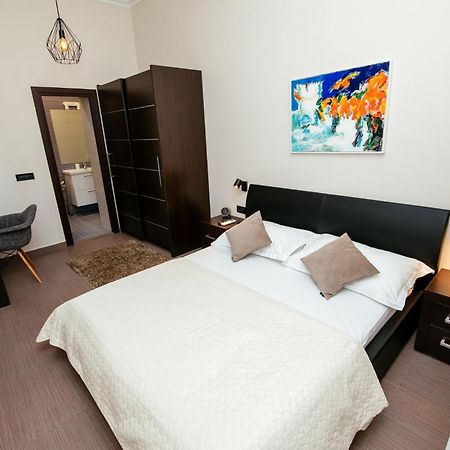 City Harbour Deluxe Suites Zadar Zimmer foto