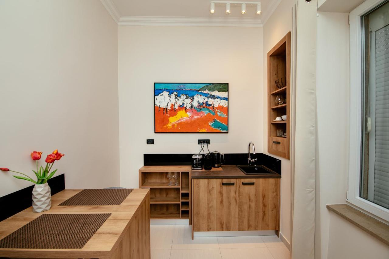 City Harbour Deluxe Suites Zadar Exterior foto